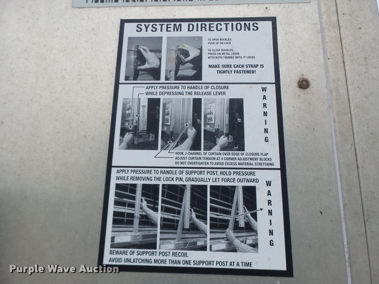 image for item DB5776 2002 Utility Trailers curtain sided trailer