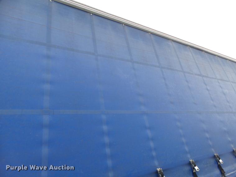 image for item DB5776 2002 Utility Trailers curtain sided trailer