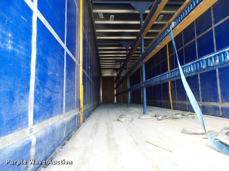 image for item DB5776 2002 Utility Trailers curtain sided trailer