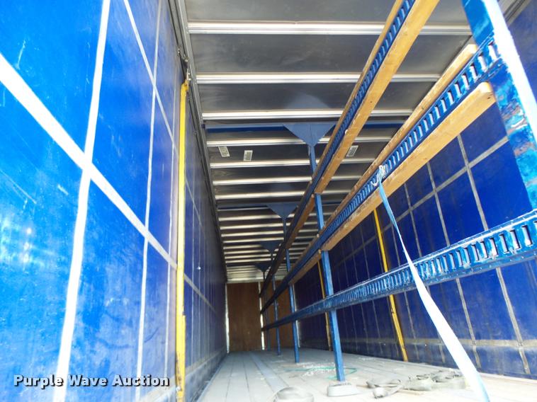 image for item DB5776 2002 Utility Trailers curtain sided trailer