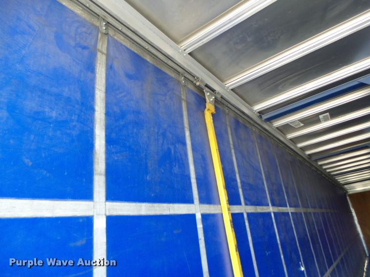 image for item DB5776 2002 Utility Trailers curtain sided trailer