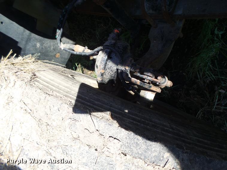 image for item DB5779 1999 Freightliner FLD112 semi truck