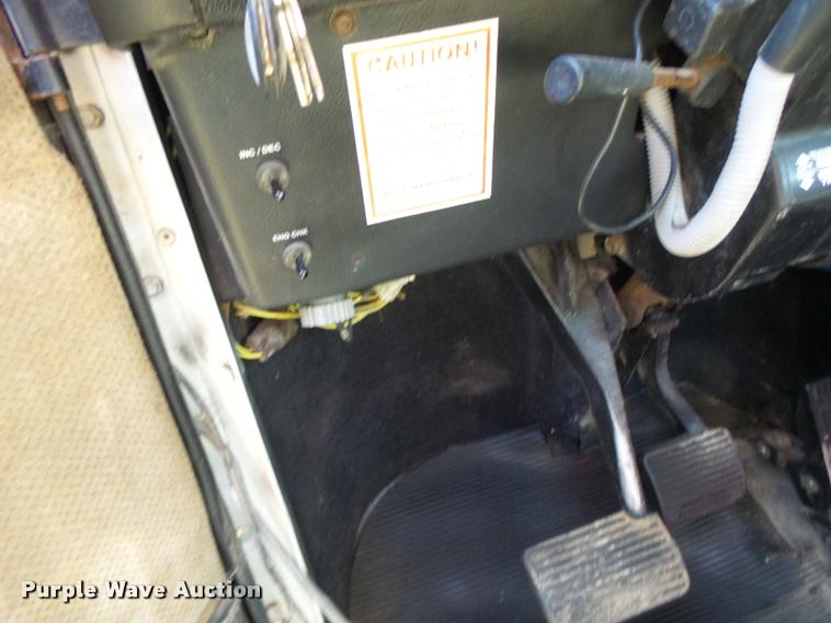 image for item DB5779 1999 Freightliner FLD112 semi truck