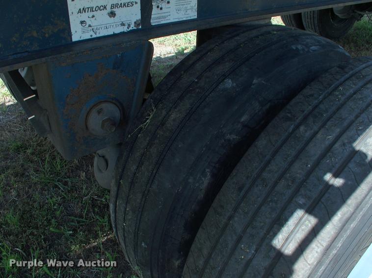 image for item DK9697 1998 Utility flatbed trailer