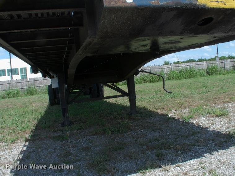 image for item DK9697 1998 Utility flatbed trailer