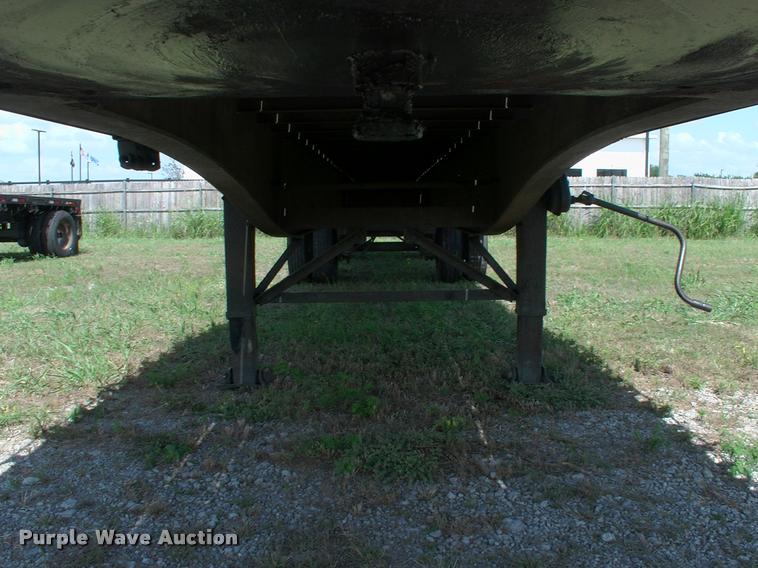 image for item DK9697 1998 Utility flatbed trailer
