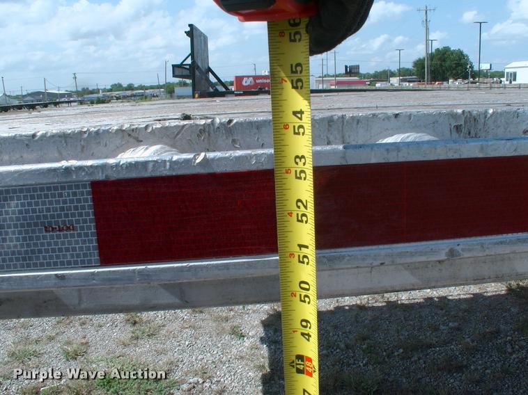 image for item DK9697 1998 Utility flatbed trailer