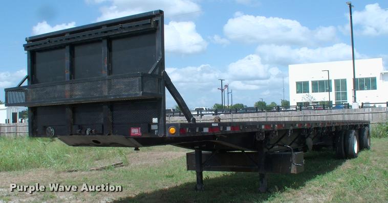 image for item DK9698 2000 Lufkin FL-11 flatbed trailer