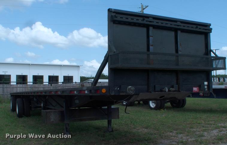 image for item DK9698 2000 Lufkin FL-11 flatbed trailer