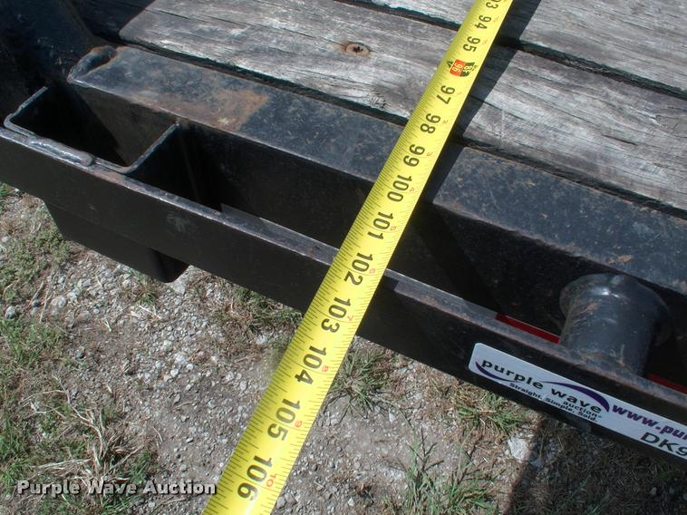 image for item DK9698 2000 Lufkin FL-11 flatbed trailer