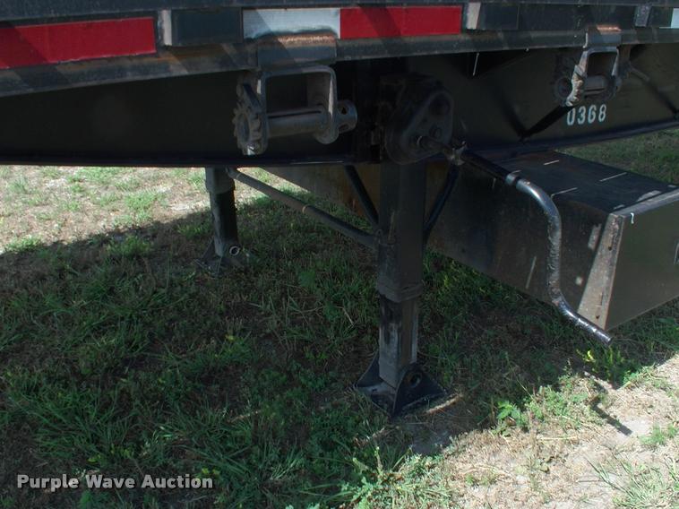 image for item DK9698 2000 Lufkin FL-11 flatbed trailer
