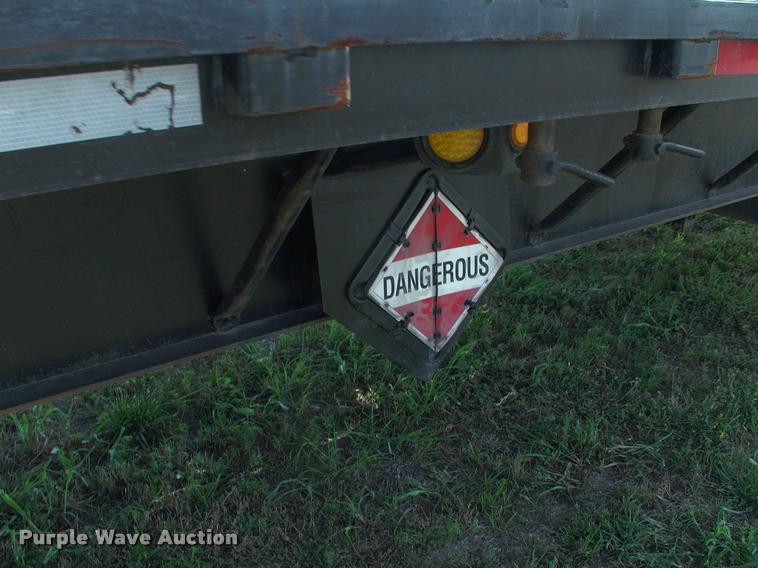 image for item DK9698 2000 Lufkin FL-11 flatbed trailer