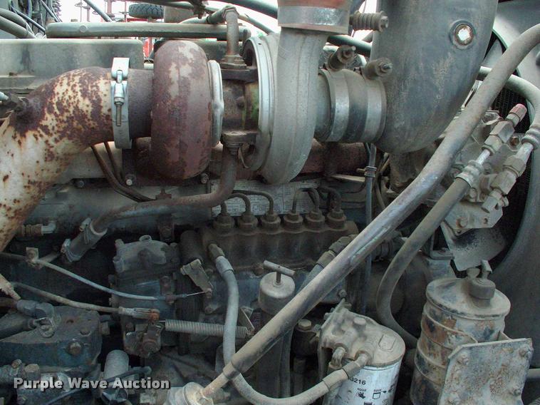 image for item DK9719 1989 Mack R690ST semi truck