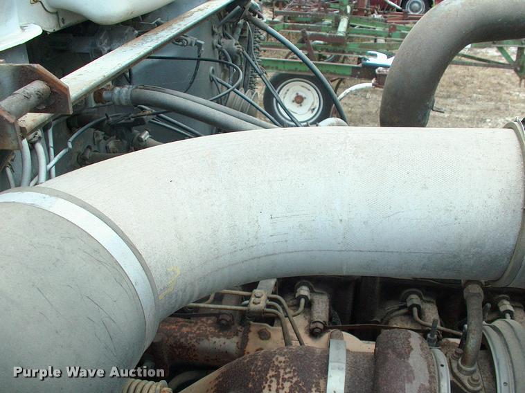 image for item DK9719 1989 Mack R690ST semi truck