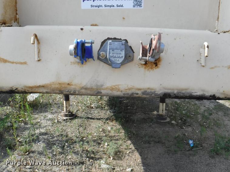 image for item K5918 1979 Utility flatbed trailer