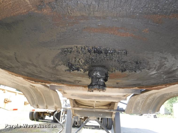 image for item K5919 1976 Acro tanker trailer