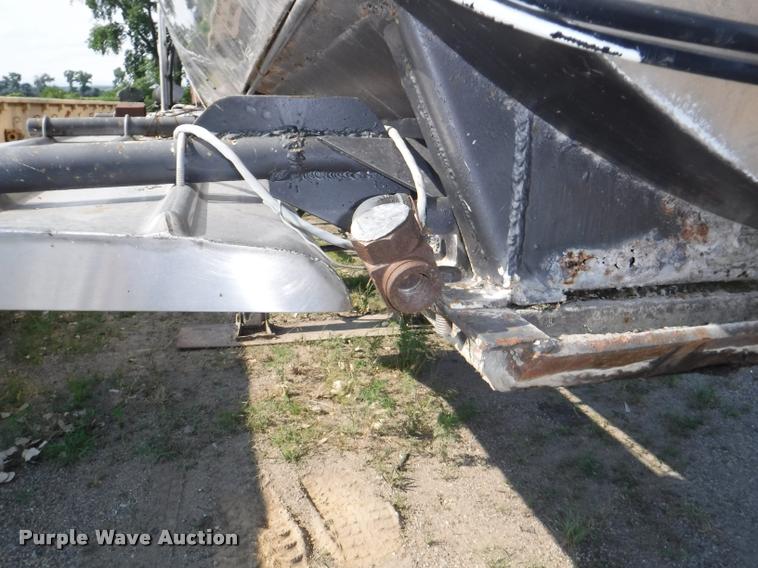 image for item K5919 1976 Acro tanker trailer