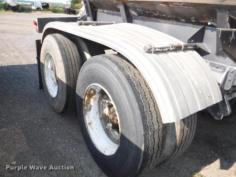 image for item K5919 1976 Acro tanker trailer