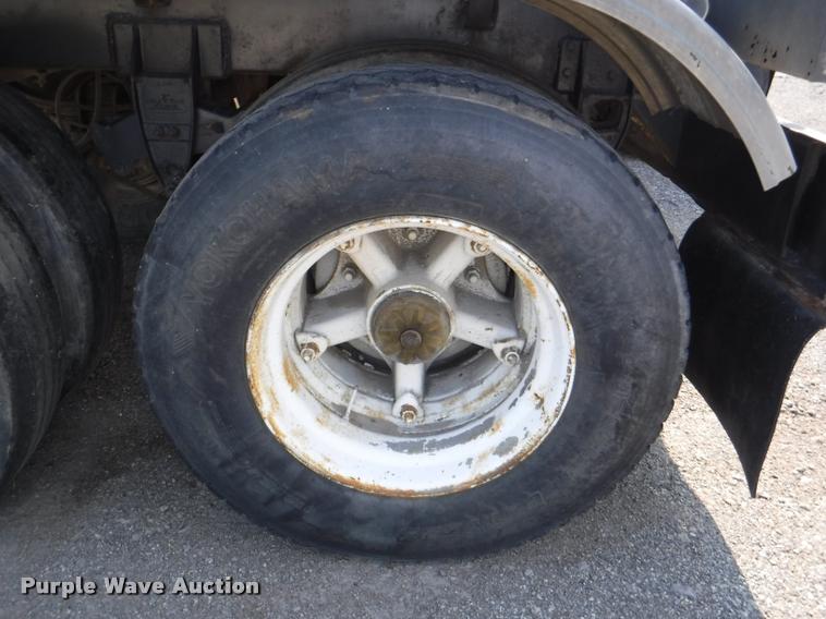 image for item K5919 1976 Acro tanker trailer