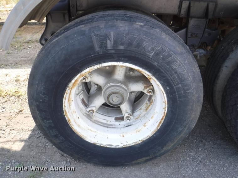 image for item K5919 1976 Acro tanker trailer