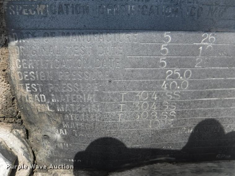 image for item K5919 1976 Acro tanker trailer