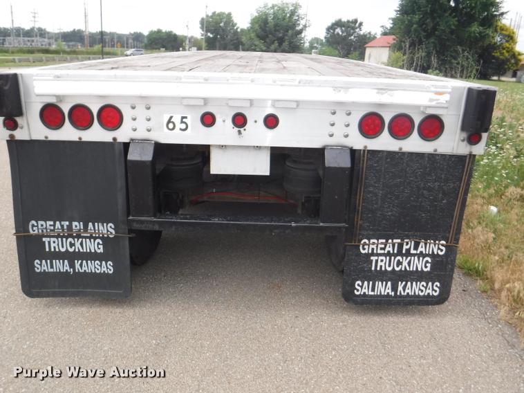 image for item K5986 2005 Wilson CF-900 flatbed trailer
