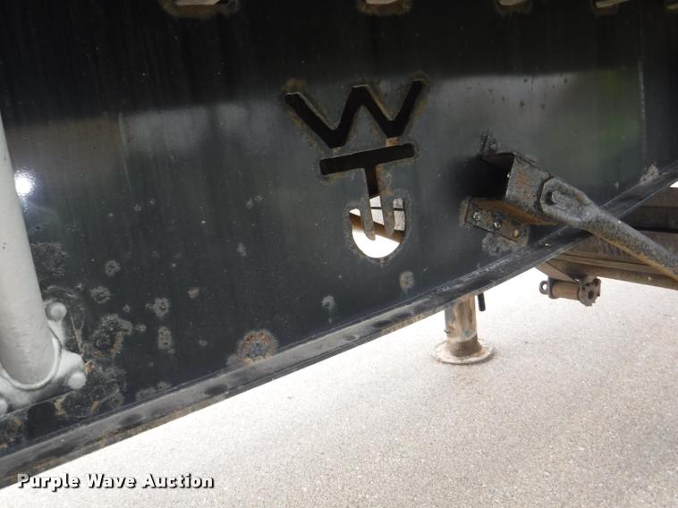 image for item K5986 2005 Wilson CF-900 flatbed trailer