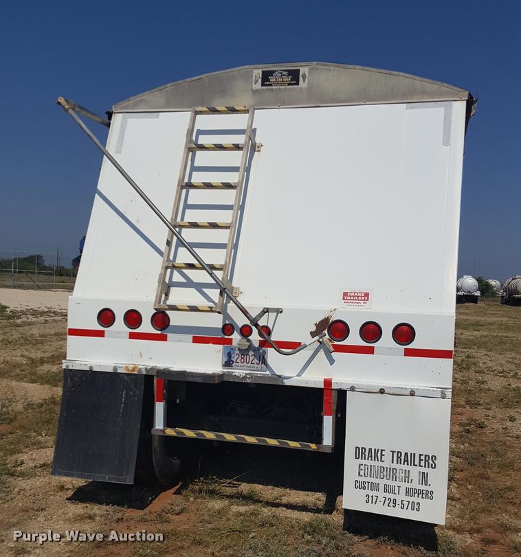image for item L1515 2011 Drake double hopper grain trailer