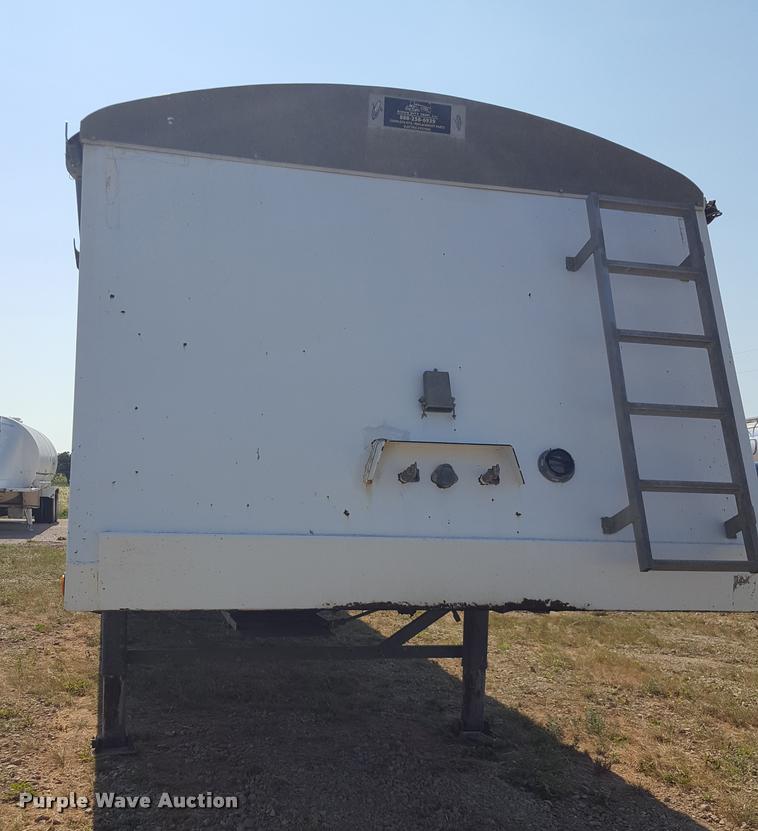image for item L1515 2011 Drake double hopper grain trailer