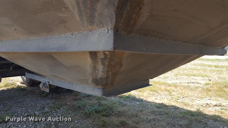 image for item L1515 2011 Drake double hopper grain trailer