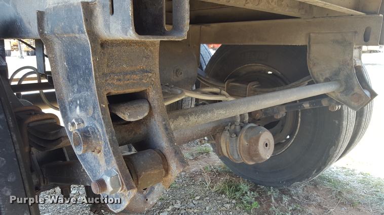 image for item L1515 2011 Drake double hopper grain trailer