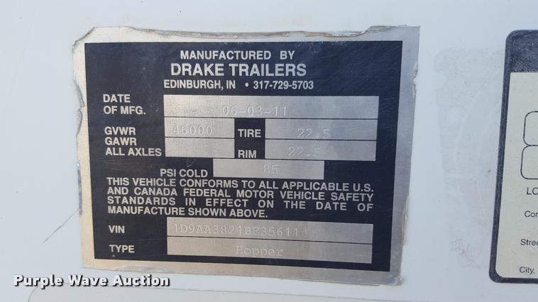 image for item L1515 2011 Drake double hopper grain trailer