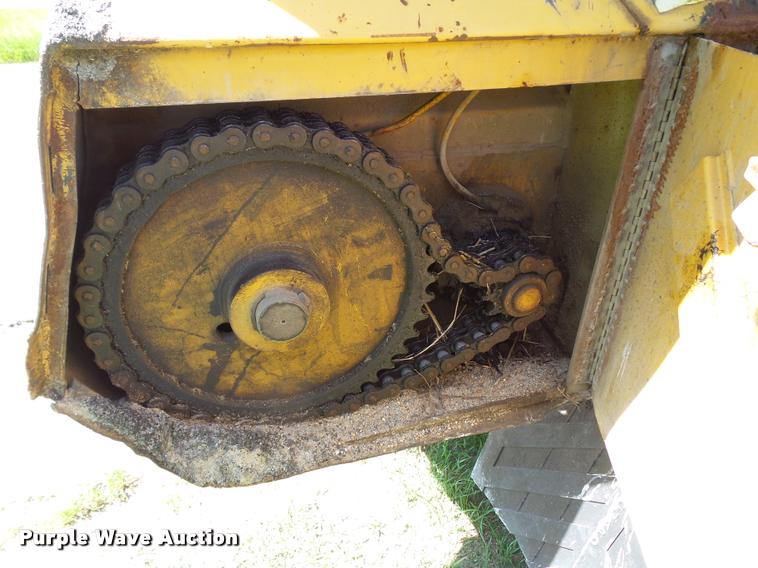 image for item L5600 1991 Flowboy live bottom trailer