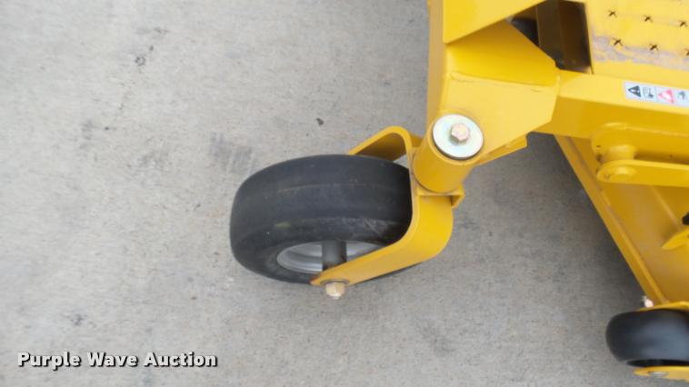 image for item AR9792 2015 Hustler FasTrak 933424 ZTR lawn mower