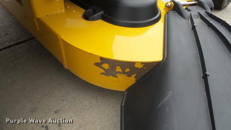 image for item AR9794 2016 Hustler Raptor Limited 934893 ZTR lawn mower
