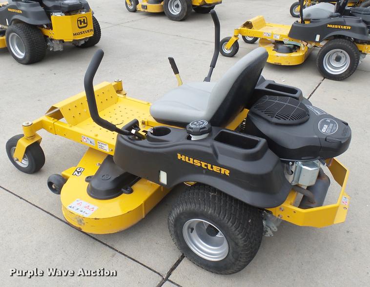 image for item AR9796 2016 Hustler Raptor 934794 ZTR lawn mower