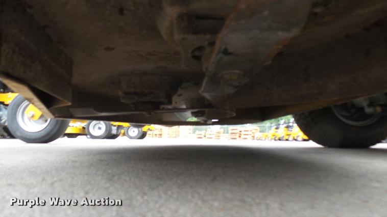 image for item AR9797 2016 Hustler Raptor 934794 ZTR lawn mower