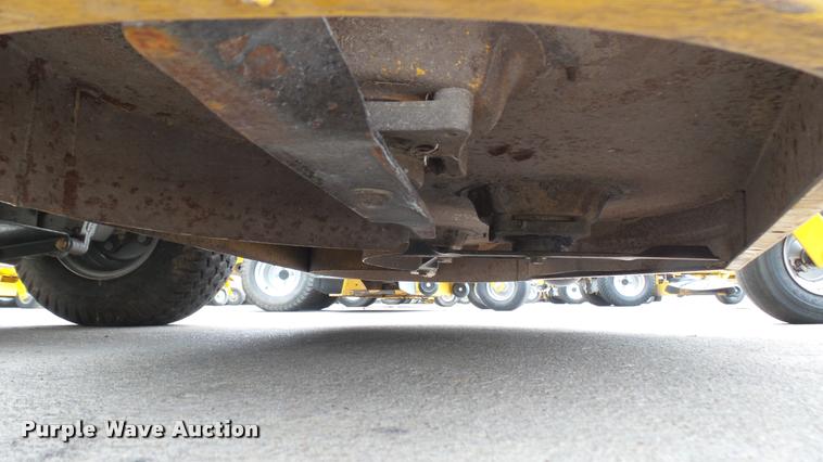 image for item AR9797 2016 Hustler Raptor 934794 ZTR lawn mower