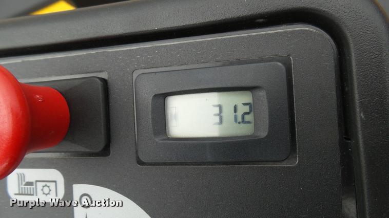 image for item AR9798 2016 Hustler Raptor SD 934778 ZTR lawn mower