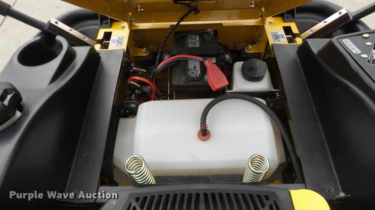 image for item AR9798 2016 Hustler Raptor SD 934778 ZTR lawn mower