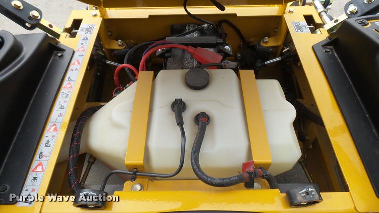 image for item AR9802 2016 Hustler Raptor Flip-Up 934745 ZTR lawn mower