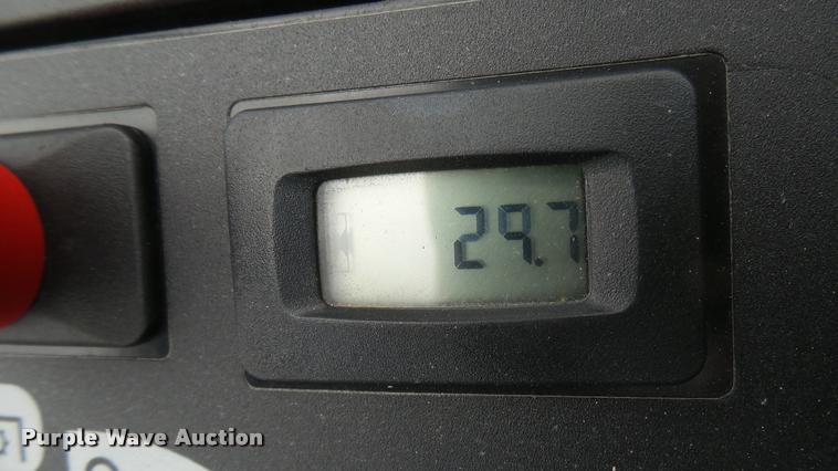 image for item AR9803 2015 Hustler Raptor SD 934612 ZTR lawn mower