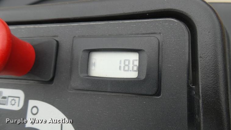 image for item AR9806 2016 Hustler Raptor SD 934604 ZTR lawn mower