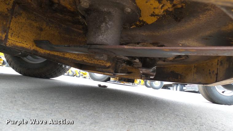 image for item AR9806 2016 Hustler Raptor SD 934604 ZTR lawn mower