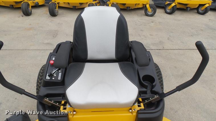 image for item AR9807 2015 Hustler Raptor SD 934604 ZTR lawn mower