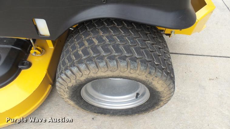 image for item AR9807 2015 Hustler Raptor SD 934604 ZTR lawn mower