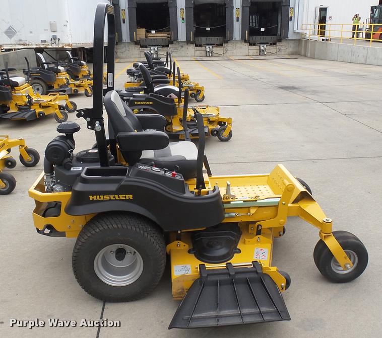 image for item AR9808 2015 Hustler FasTrak SDX 933960 ZTR lawn mower