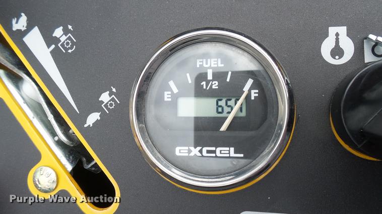 image for item AR9813 2015 Hustler Raptor Flip-Up 933622 ZTR lawn mower