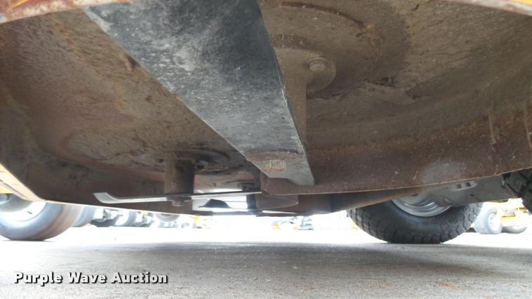 image for item AR9816 2015 Hustler Raptor SD 932541 ZTR lawn mower