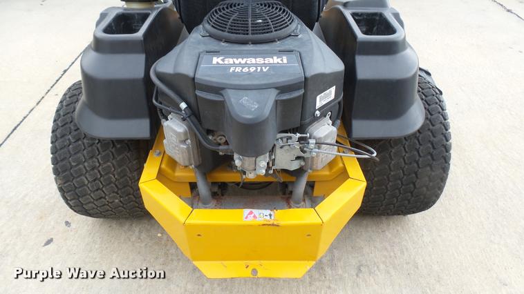 image for item AR9817 2015 Hustler Raptor SD 932558 ZTR lawn mower